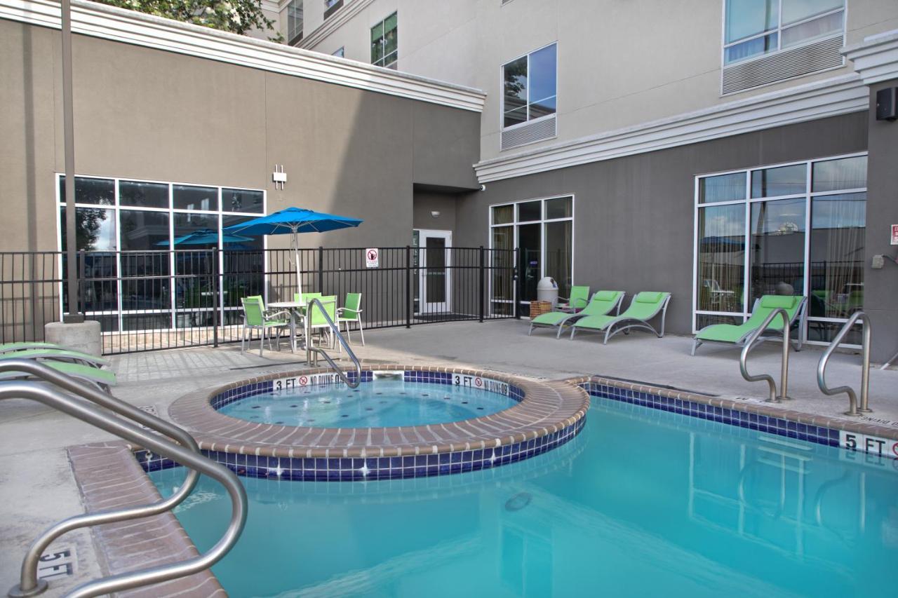 Holiday Inn Hotel & Suites Northwest San Antonio By Ihg Exterior foto