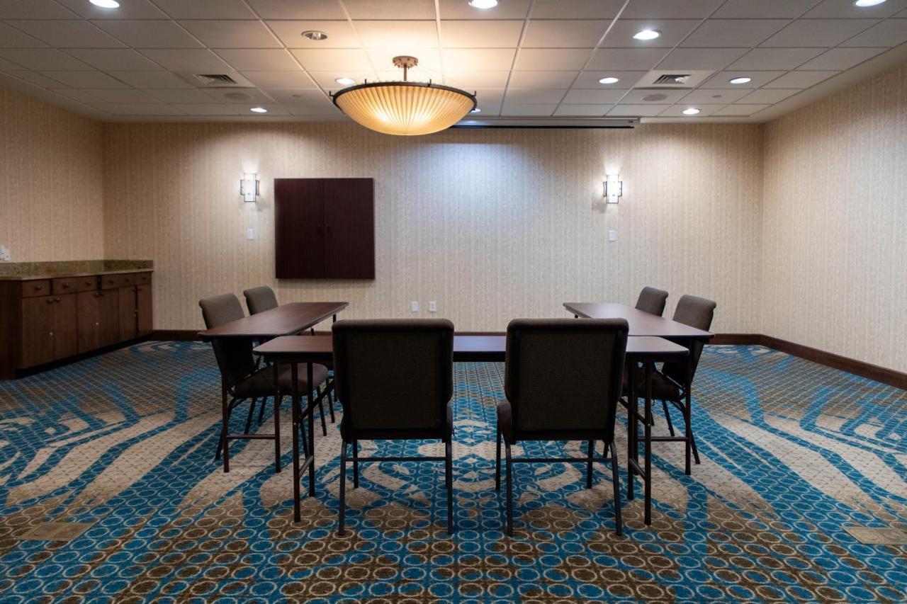 Holiday Inn Hotel & Suites Northwest San Antonio By Ihg Exterior foto