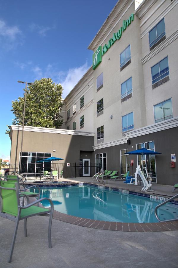 Holiday Inn Hotel & Suites Northwest San Antonio By Ihg Exterior foto