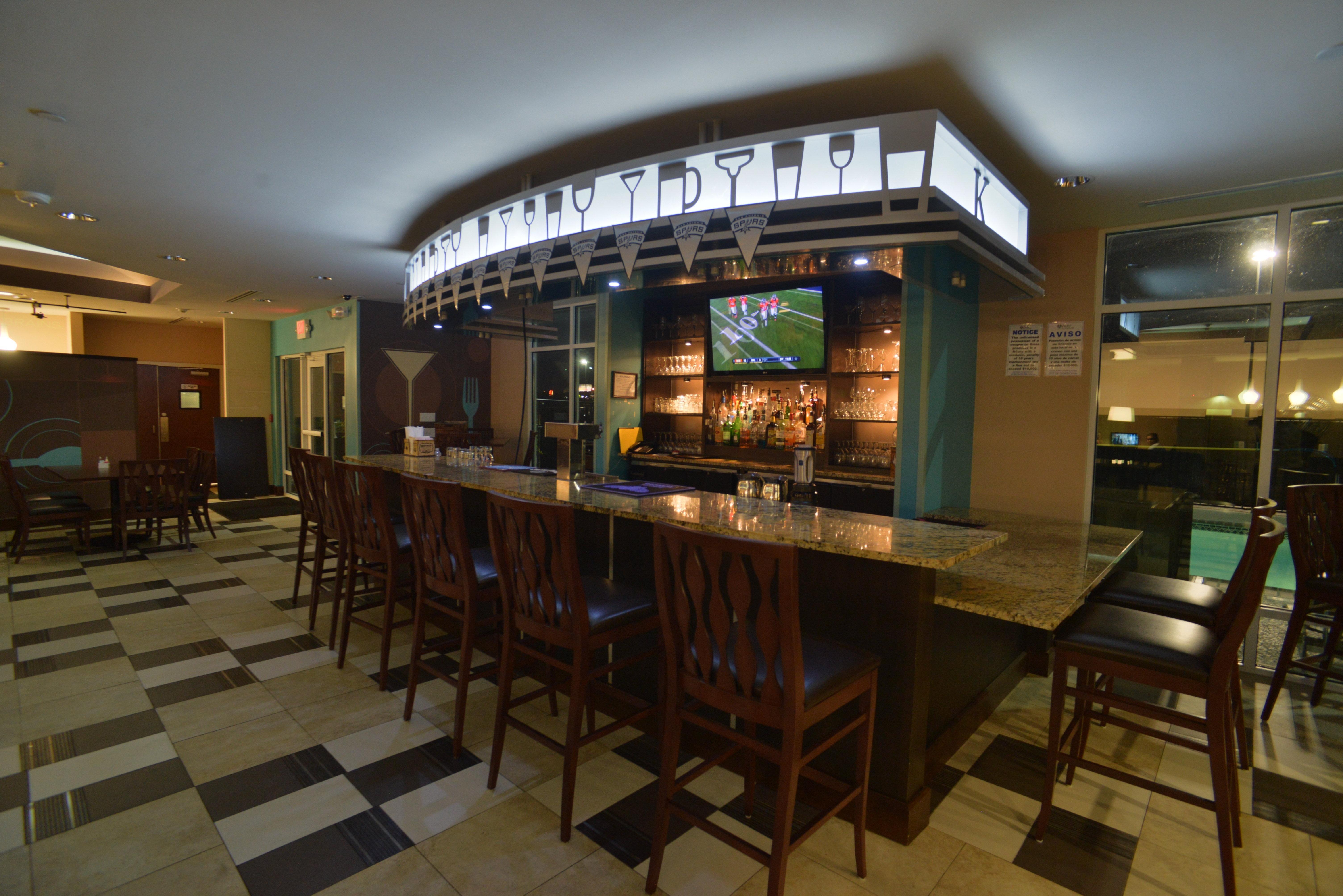 Holiday Inn Hotel & Suites Northwest San Antonio By Ihg Exterior foto