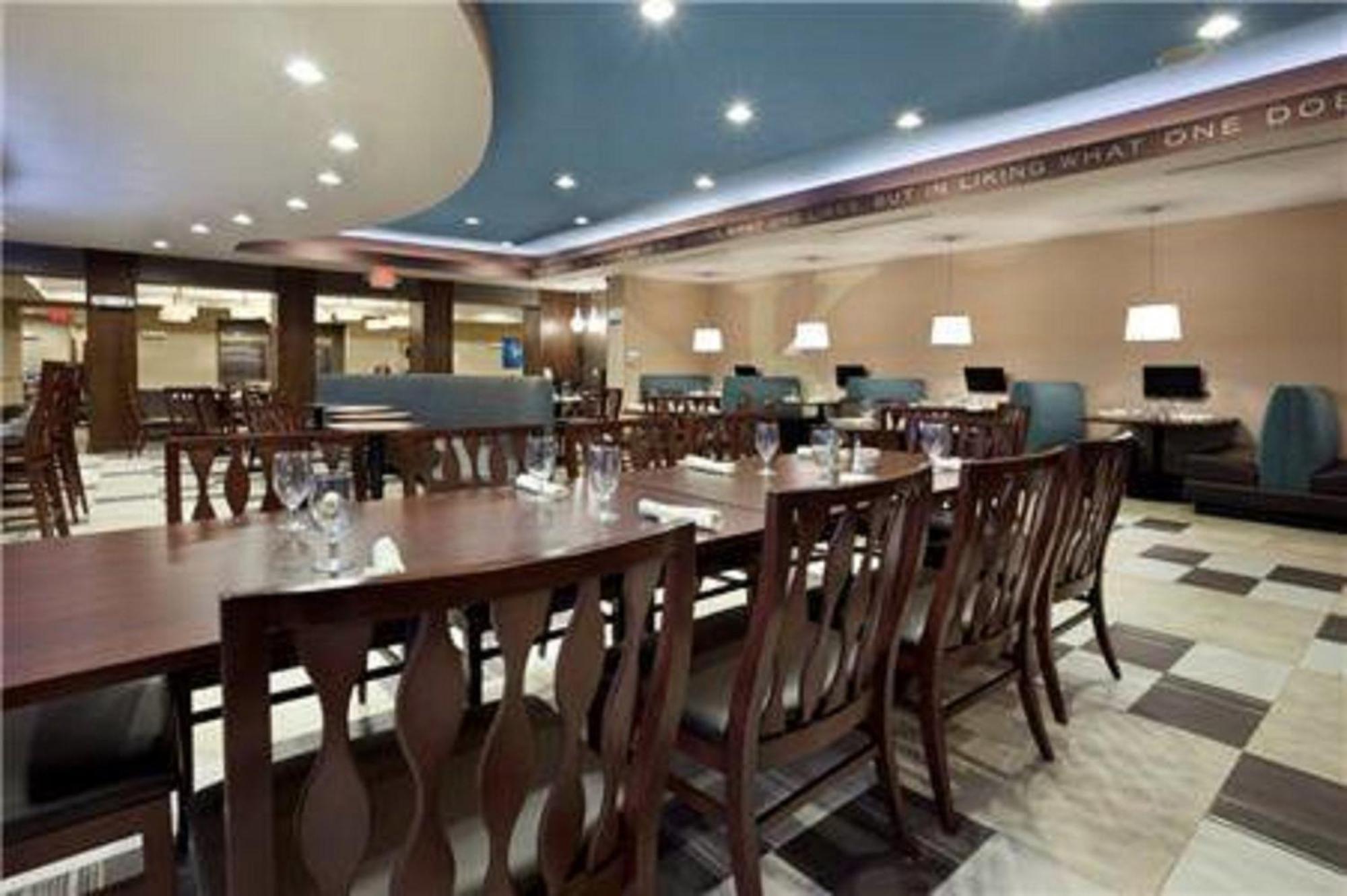 Holiday Inn Hotel & Suites Northwest San Antonio By Ihg Exterior foto